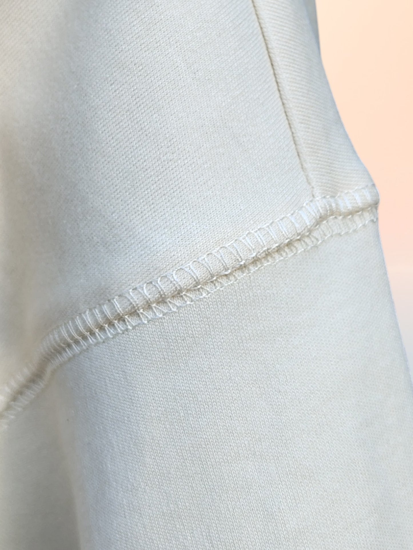 Polera Snoopy “LOVE” Oversize – Algodón Premium 280 g (Arena, Negro y Chocolate)