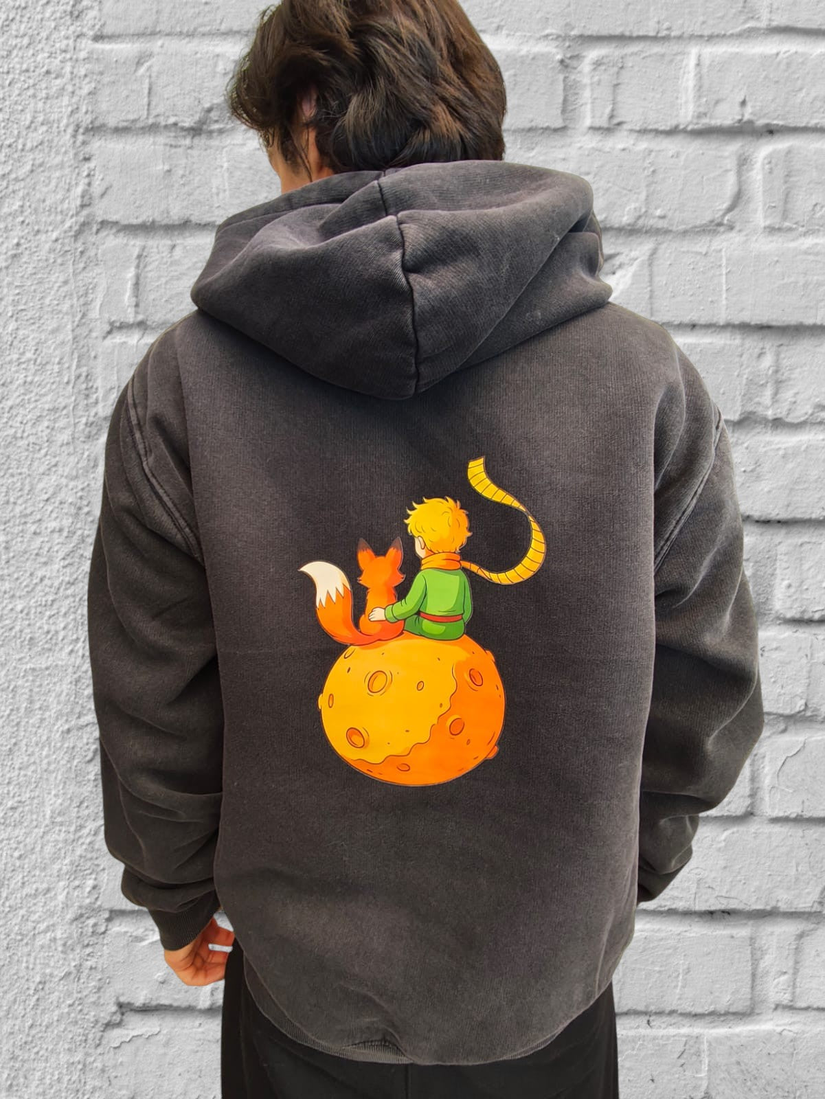 Polerón  Diseño El Principito  en su mundo (Frente y Espalda)-Algodón 340 gramos